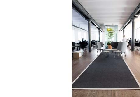 Rainmarks Loft-afpassede tæpper i sisal med kantebånd (2)