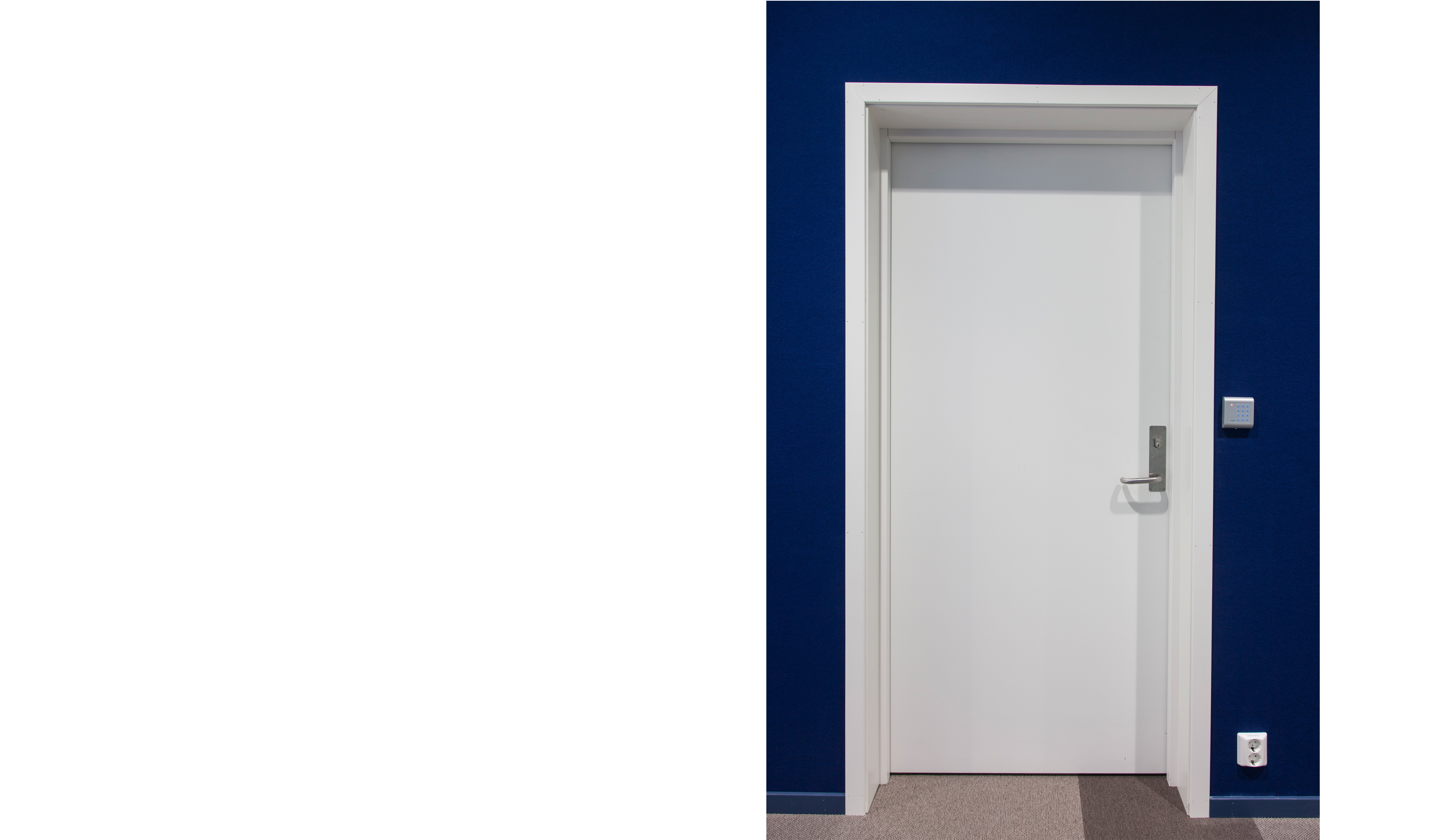 Filt på væggen hos Sparebank (11)