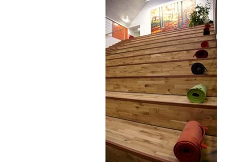 Filt sæde udrullet på trappe