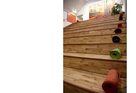 Filt sæde udrullet på trappe