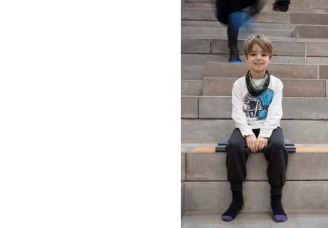 Flytbar bordskærm i filt på skole