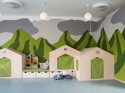 grøn uldfilt væg udsmykning