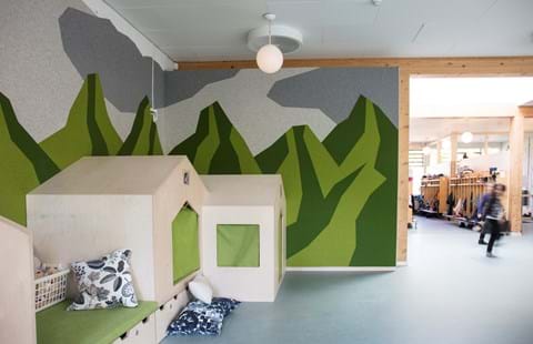 grøn uldfilt væg udsmykning