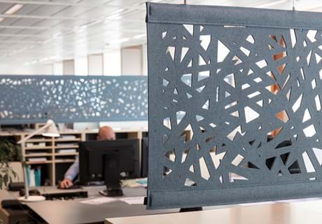 Økonomi og indenrigsministeriet, CoverSingle, fraster, filt, cover, rumafskærmning, roomdivider, akustik, uld filt, inspiration, design, indretning, afskærmning, filt på glas,