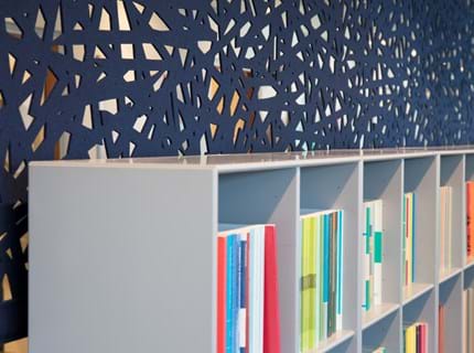 Økonomi og indenrigsministeriet, CoverSingle, fraster, filt, cover, rumafskærmning, roomdivider, akustik, uld filt, inspiration, design, indretning, afskærmning, filt på glas,