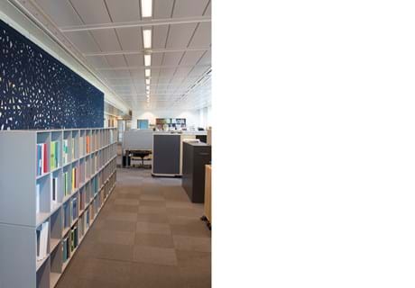 Økonomi og indenrigsministeriet, CoverSingle, fraster, filt, cover, rumafskærmning, roomdivider, akustik, uld filt, inspiration, design, indretning, afskærmning, filt på glas,