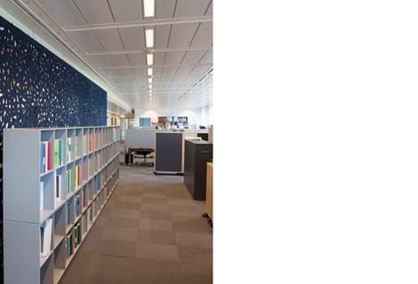 Økonomi og indenrigsministeriet, CoverSingle, fraster, filt, cover, rumafskærmning, roomdivider, akustik, uld filt, inspiration, design, indretning, afskærmning, filt på glas,