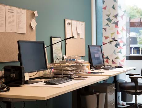 Ulleryd Helsebyg, fraster, filt, PinDot, opslagstavle, pin board, roomdivider, akustik, uld filt, inspiration, design, indretning, filttavle, udsmykning