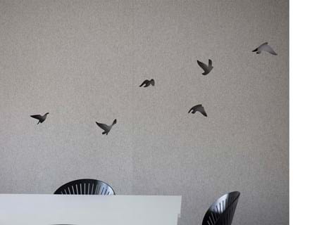 Filt gardin med fugle udskæringer på kontor (4)