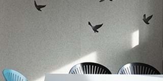 Filt gardin med fugle udskæringer på kontor (6)