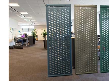 Krifa, CoverSingle rumdeler i filt