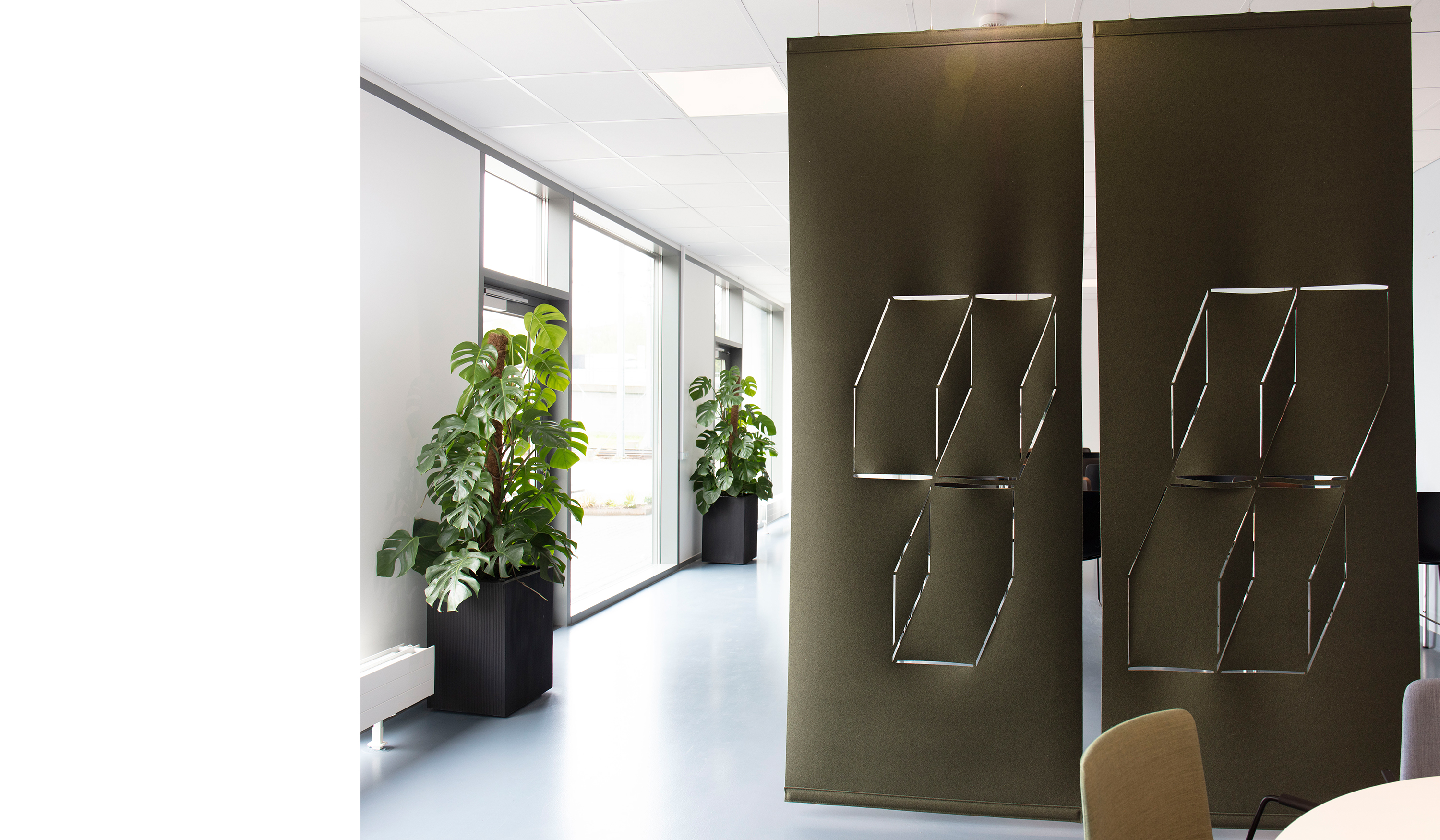 fraster, filt, cover, rumafskærmning, roomdivider, akustik, uld filt, inspiration, design, indretning, afskærmning, felt, wool felt, acoustic and decoration,