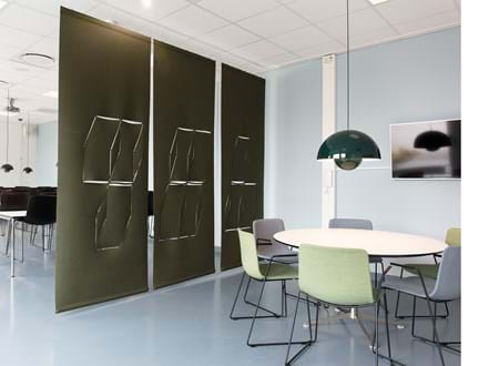 fraster, filt, cover, rumafskærmning, roomdivider, akustik, uld filt, inspiration, design, indretning, afskærmning, felt, wool felt, acoustic and decoration,