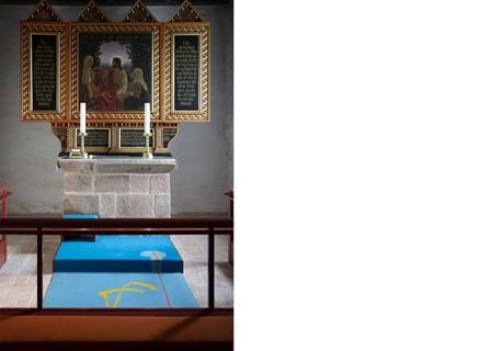 Kunstnerisk altertæppe i filt skallerup kirke