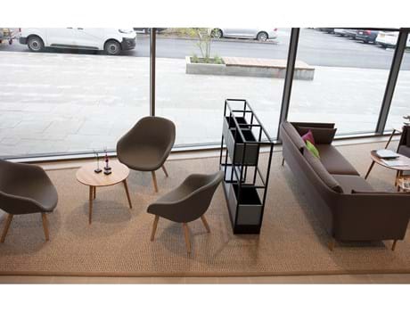 Afpasset sisal tæppe kvalitet Almadi i lounge