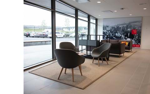 Afpasset sisal tæppe kvalitet Almadi i lounge