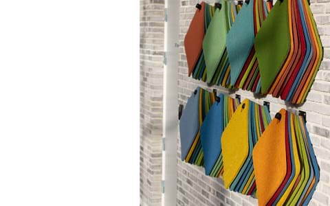 Bjørlien skole filtsæder på trappe (5)