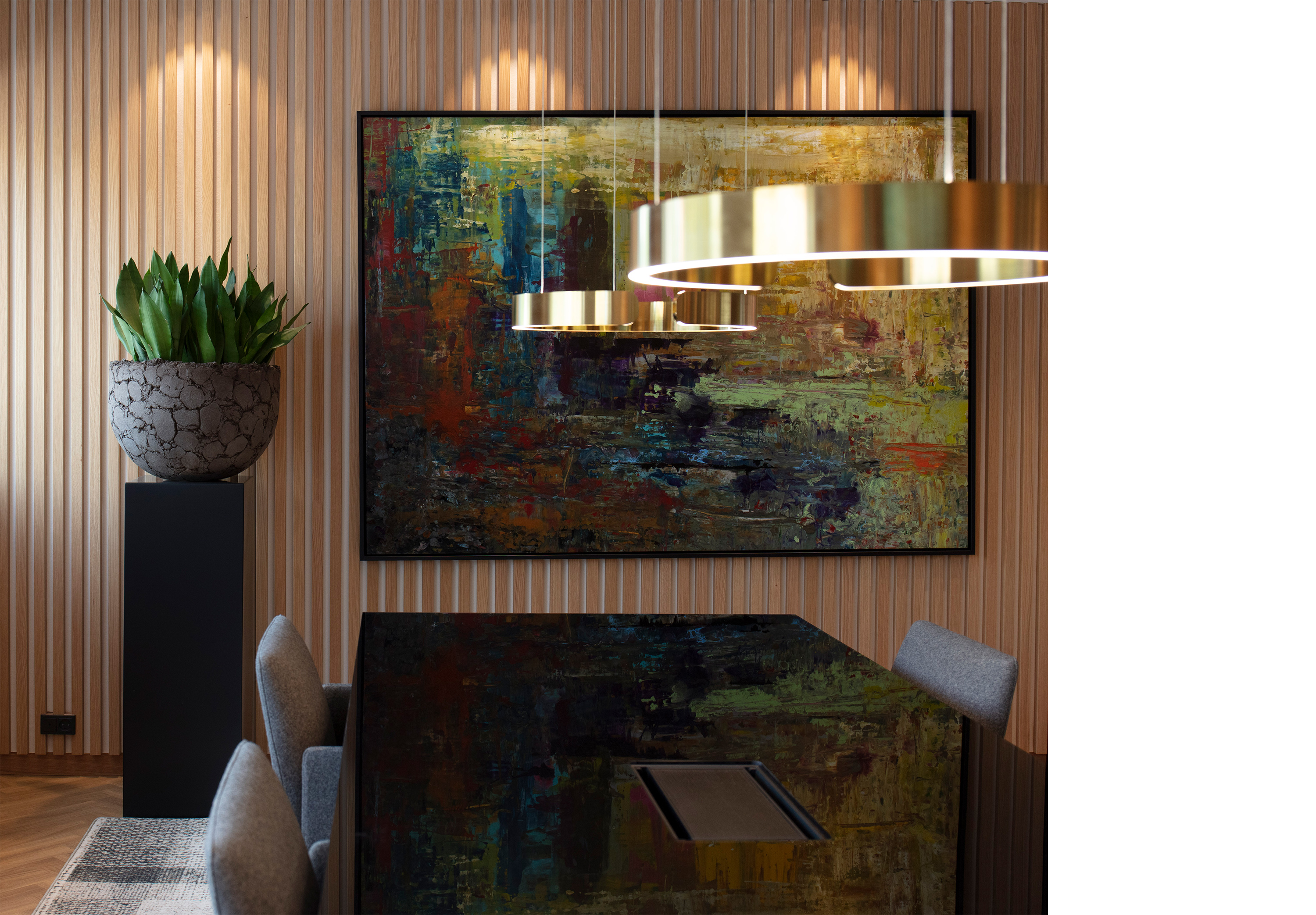 4- DanBolig, filt på væg.