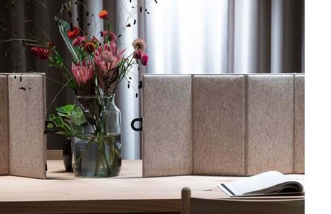 ZigZag bordskærm i filt, The House. (1)