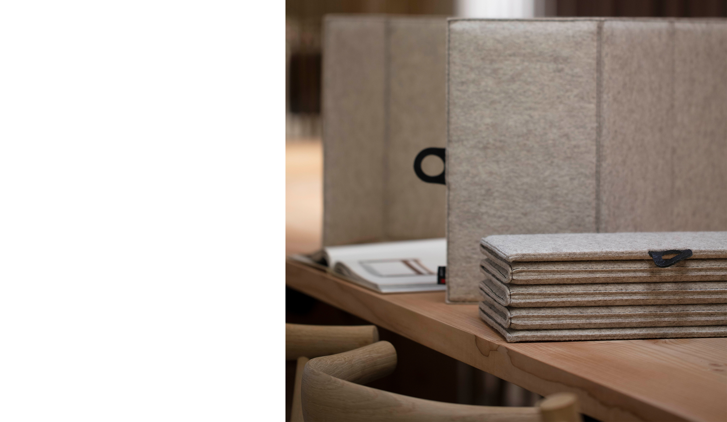 ZigZag  bordskærm i filt, The House. (2)