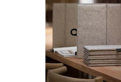 ZigZag bordskærm i filt, The House. (2)