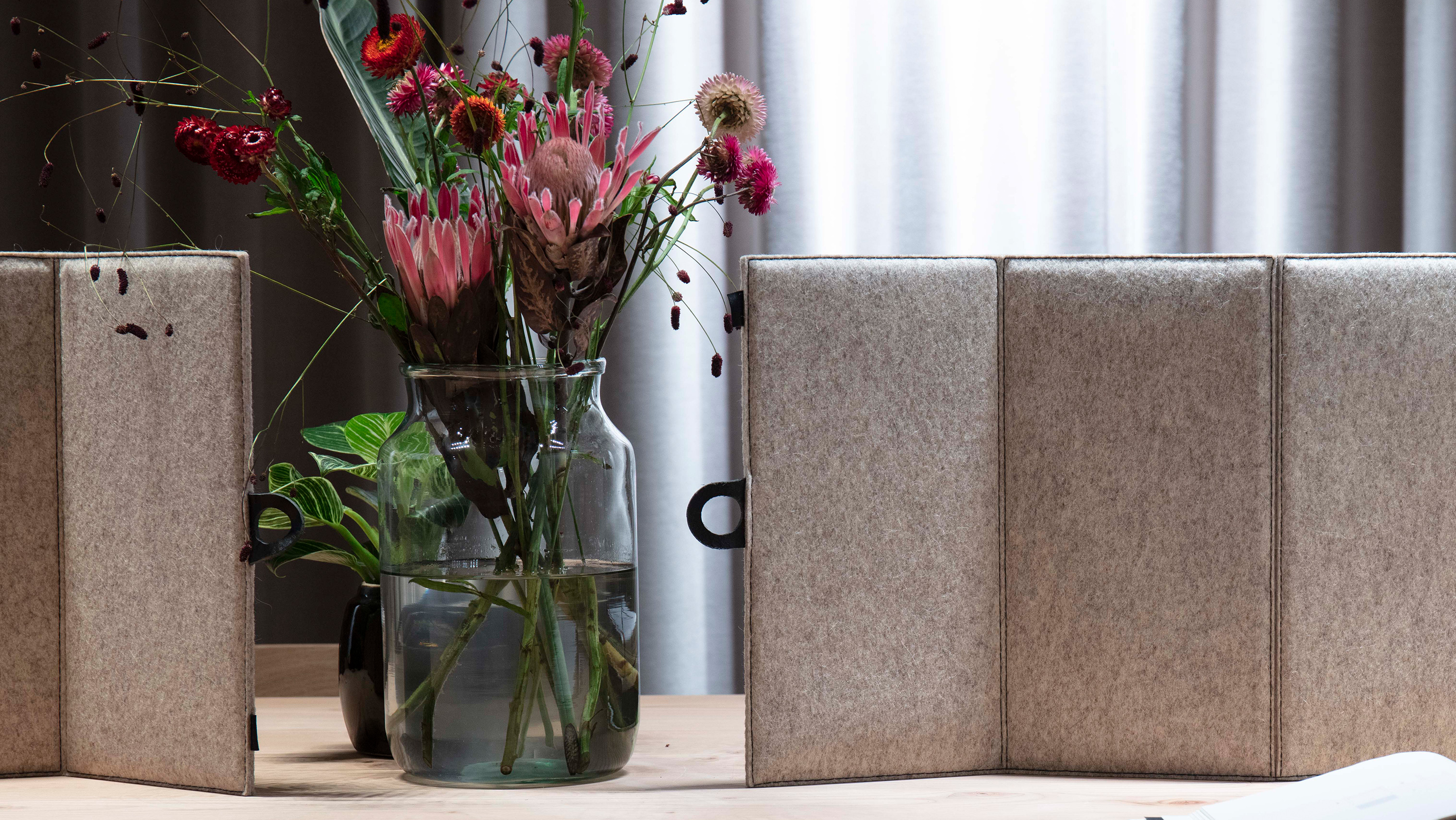 slide2- ZigZag skærm, The House.