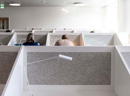 filt med udskæring som afskærmning