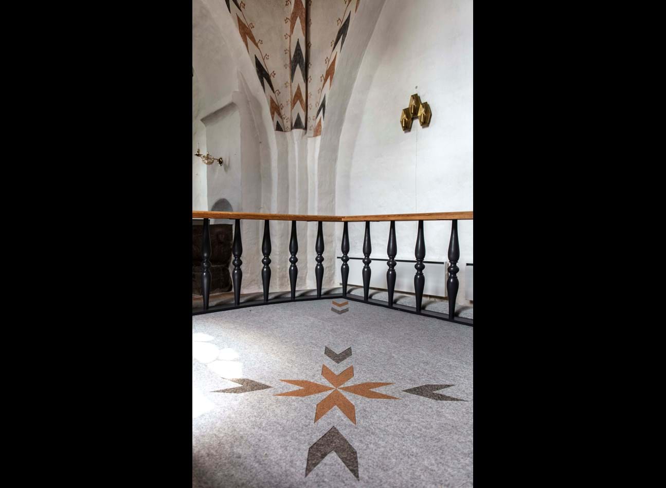Vinding kirke, altertæppe i filt, design fra buer