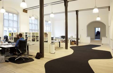 asymmetrisk filt løber på kontor, Toldboden Århus