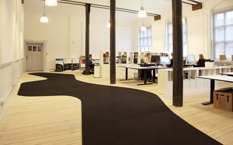 asymmetrisk filt løber på kontor, Toldboden Århus (1)