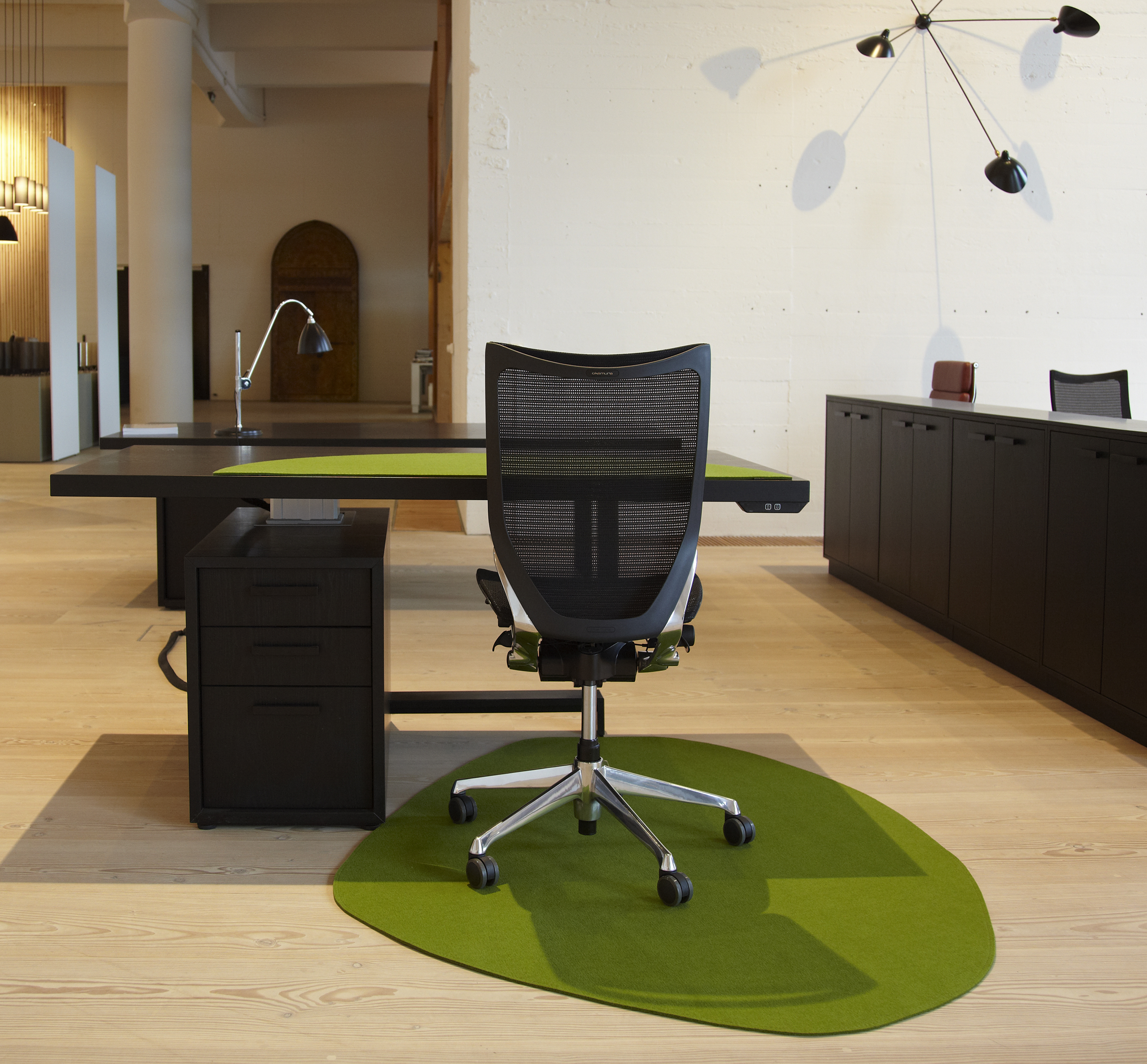 Scribler, filt, felt, akustik panel, inspiration, design, indretning, lyddæmper, skriveunderlag, tabletop